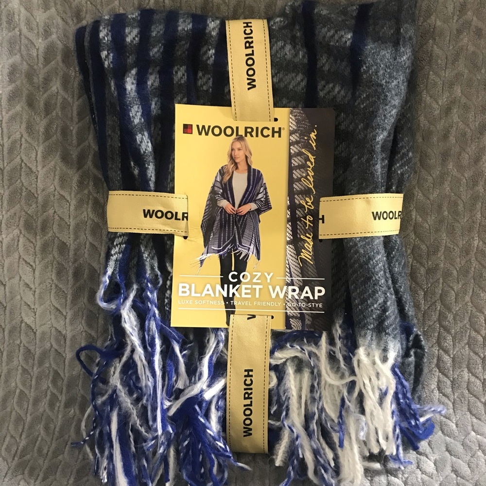 Woolrich | Cozy Blanket Wrap